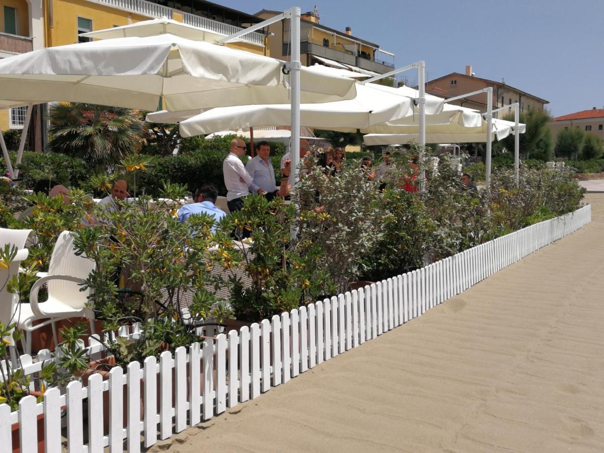 Aqua Boutique Hotel Castiglione della Pescaia Exterior foto